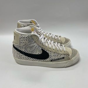 Nike blazer mid 77